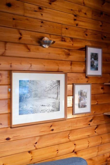 Cozy Norwegian Style Log Cabin In Rural Snowdonia - 2 Bedrooms & Parking By Seren Short Stays Ffestiniog Bagian luar foto