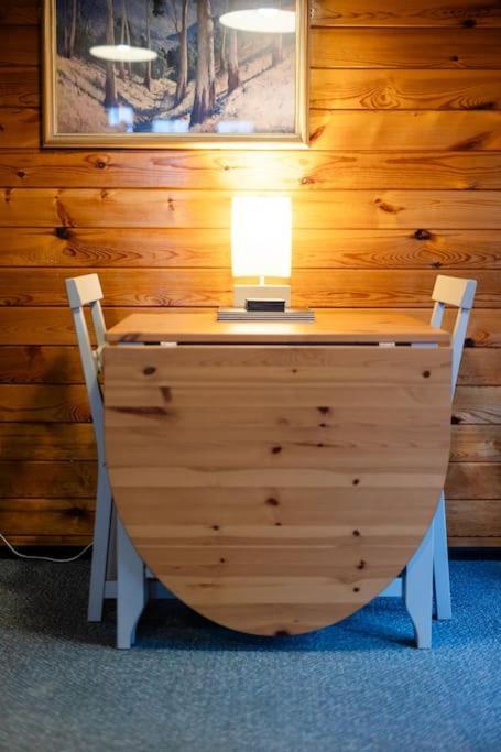 Cozy Norwegian Style Log Cabin In Rural Snowdonia - 2 Bedrooms & Parking By Seren Short Stays Ffestiniog Bagian luar foto