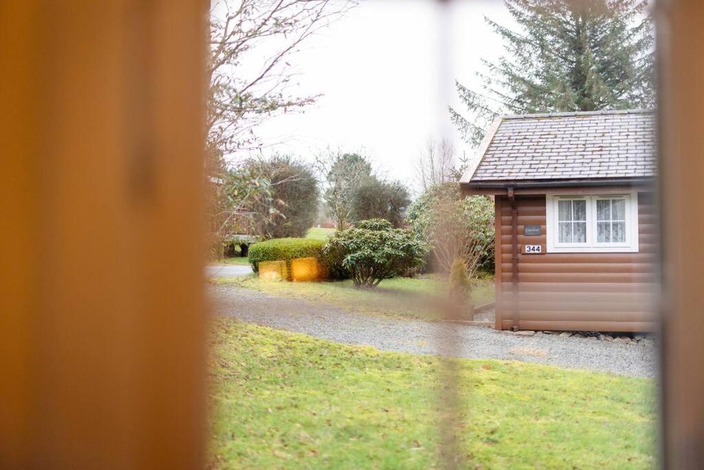 Cozy Norwegian Style Log Cabin In Rural Snowdonia - 2 Bedrooms & Parking By Seren Short Stays Ffestiniog Bagian luar foto