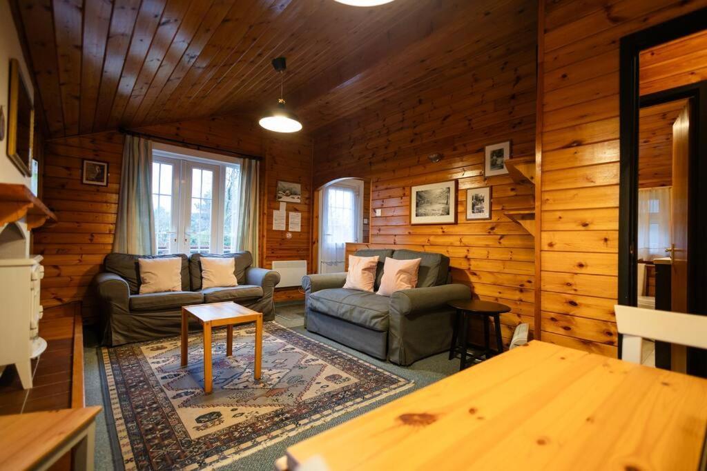 Cozy Norwegian Style Log Cabin In Rural Snowdonia - 2 Bedrooms & Parking By Seren Short Stays Ffestiniog Bagian luar foto